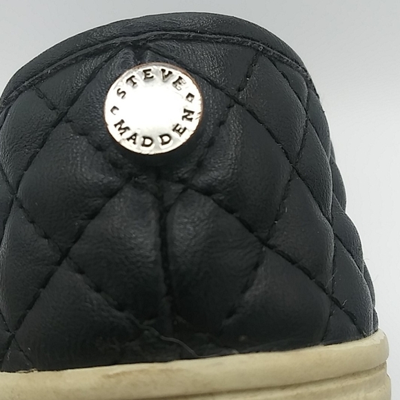 Steve Madden Black Quilted Upper Round Toe Platform Heel Slip On Loafer Sneaker - Picture 15 of 15
